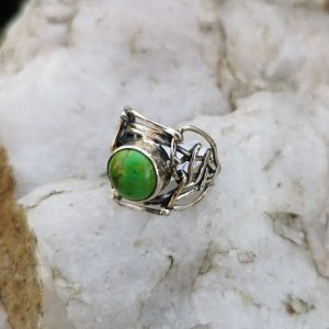 Sterling Silver Ring Apple Green Mohave Turquoise Stone